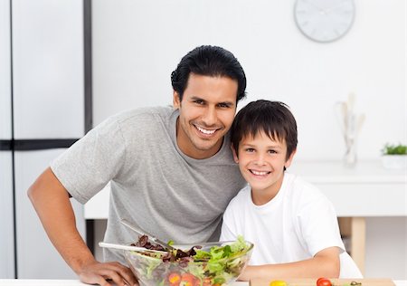 simsearch:400-04792006,k - Portrait of a cute boy with his father in the kitchen for lunch Stock Photo - Budget Royalty-Free & Subscription, Code: 400-04772286