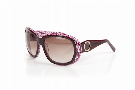 simsearch:400-04855630,k - Fashion sunglasses isolated on a white Foto de stock - Royalty-Free Super Valor e Assinatura, Número: 400-04788498