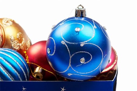 simsearch:400-07123692,k - Colorful christmas decorations in a box Stock Photo - Budget Royalty-Free & Subscription, Code: 400-04780738