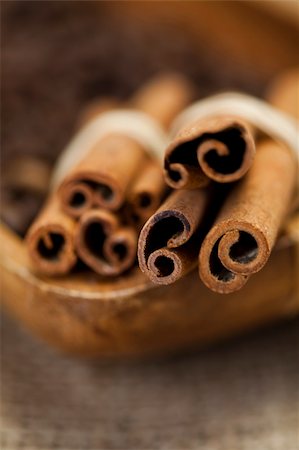 Cinnamon Photographie de stock - Aubaine LD & Abonnement, Code: 400-04782529