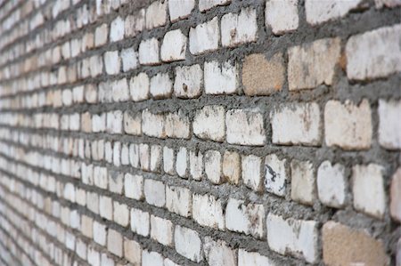 simsearch:400-05105343,k - Old white brick wall in a projection leaving in a distance Photographie de stock - Aubaine LD & Abonnement, Code: 400-04795034