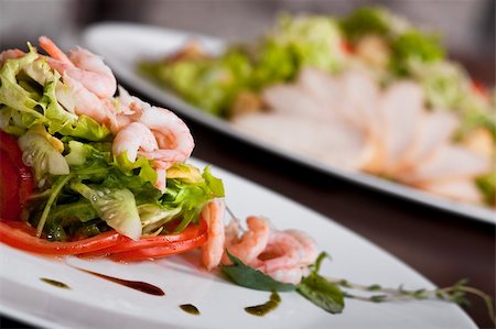 simsearch:400-04788380,k - fresh shrimp salad Photographie de stock - Aubaine LD & Abonnement, Code: 400-04795553