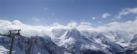 simsearch:696-03398004,k - Ski resort. Panorama Mountains. Caucasus,  Dombay. Foto de stock - Royalty-Free Super Valor e Assinatura, Número: 400-04797154