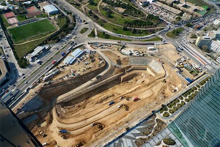 simsearch:693-03309616,k - aerial view of a big construction work Photographie de stock - Aubaine LD & Abonnement, Code: 400-04798208
