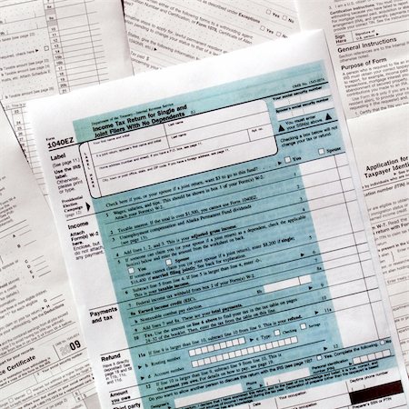 simsearch:400-05339747,k - Range of various blank USA tax forms Stock Photo - Budget Royalty-Free & Subscription, Code: 400-04798460