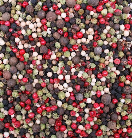simsearch:693-08127315,k - Different kinds of pepper can use as spice background Photographie de stock - Aubaine LD & Abonnement, Code: 400-04798925