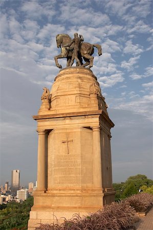 pretoria - World war 1 and 2 memorial at the Union buildings in Pretoria South Africa Fotografie stock - Microstock e Abbonamento, Codice: 400-04791995