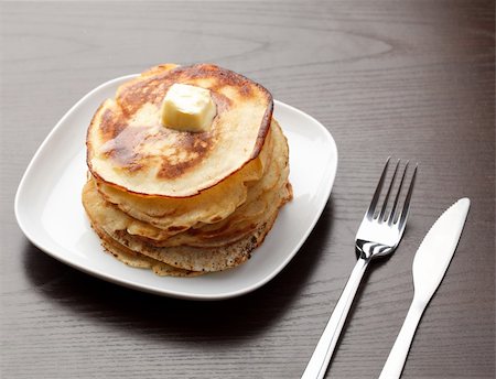 simsearch:400-08071201,k - Homemade pancakes Photographie de stock - Aubaine LD & Abonnement, Code: 400-04793122