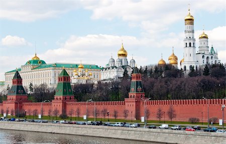 Moscow Kremlin Wall Stock Photo - Budget Royalty-Free & Subscription, Code: 400-04808101