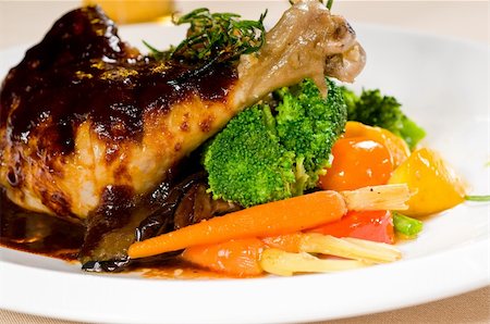 simsearch:400-09019204,k - fresh beer sauce chicken stew and mix vegetables Stock Photo - Budget Royalty-Free & Subscription, Code: 400-04808679