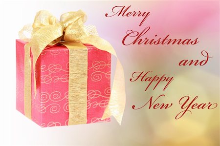 simsearch:400-04233255,k - Christmas gift box with bow Foto de stock - Super Valor sin royalties y Suscripción, Código: 400-04801855
