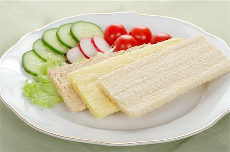 Dietetic sandwich crispbread healthy breakfast colored photo Stock Photo - Budget Royalty-Free & Subscription, Code: 400-04802700