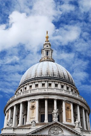 Detail of the St Paul's Cathedral cupola Stock Photo - Budget Royalty-Free & Subscription, Code: 400-04816399