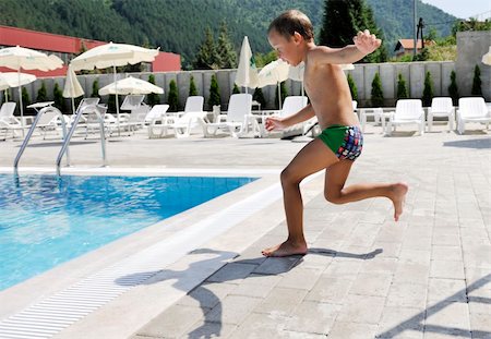 happy children  have fun on swimming pool Foto de stock - Super Valor sin royalties y Suscripción, Código: 400-04816880