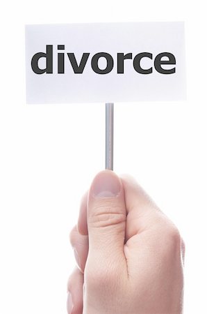 disconnect symbol - divorce concept with hand holding paper sign Stock Photo - Budget Royalty-Free & Subscription, Code: 400-04817964