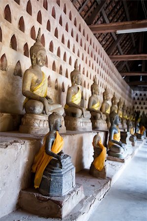 simsearch:400-05099216,k - Ancient Buddha sculptures in the cloister of Wat Si Saket in Vientiane, Laos Stock Photo - Budget Royalty-Free & Subscription, Code: 400-04811242
