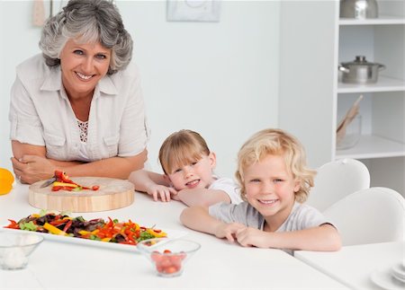 simsearch:400-04813285,k - Children cooking with their grandmother at home Stock Photo - Budget Royalty-Free & Subscription, Code: 400-04813276