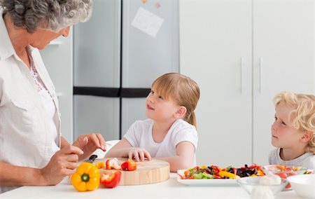 simsearch:400-04306457,k - Children cooking with their grandmother at home Stock Photo - Budget Royalty-Free & Subscription, Code: 400-04813273