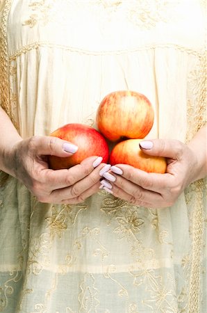 fuzzbones (artist) - Housewife holding bunch of apples Stock Photo - Budget Royalty-Free & Subscription, Code: 400-04813972