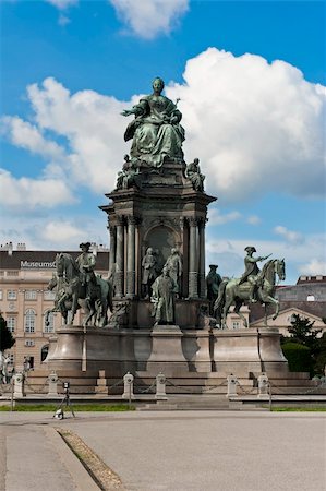 simsearch:400-04824556,k - Maria Theresia Statue, Vienna, Austria Fotografie stock - Microstock e Abbonamento, Codice: 400-04824556