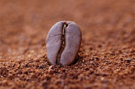 Coffee beans with focus of one Stock Photo - Budget Royalty-Free & Subscription, Code: 400-04824637