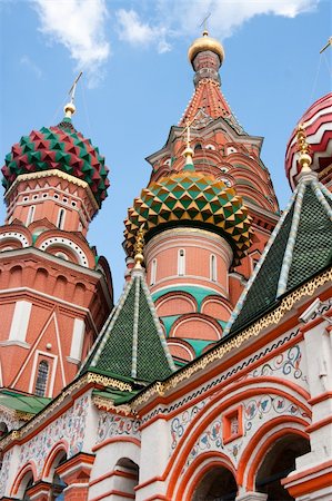 russia gold - St. Basil's Cathedral in Moscow on red square Stock Photo - Budget Royalty-Free & Subscription, Code: 400-04825314