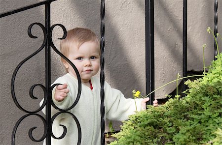 simsearch:400-04825533,k - Cute little girl on the stairs near the house Stock Photo - Budget Royalty-Free & Subscription, Code: 400-04825532