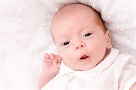 simsearch:400-05041038,k - Baby girl in the age of one months isolated on white Foto de stock - Super Valor sin royalties y Suscripción, Código: 400-04823118