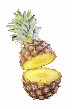 simsearch:400-04315300,k - fresh tasty pineapple isolated on white background Foto de stock - Super Valor sin royalties y Suscripción, Código: 400-04834028