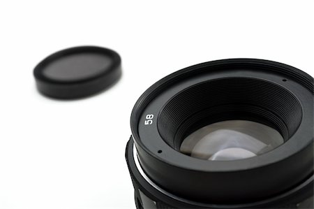 simsearch:400-06915716,k - Fix slr lens and its cap on white background Stock Photo - Budget Royalty-Free & Subscription, Code: 400-04837865