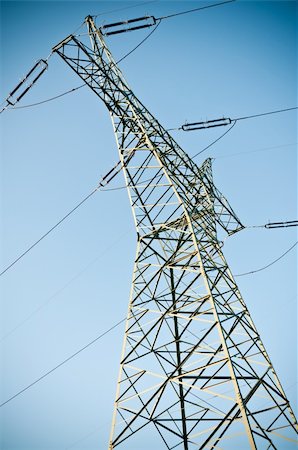 Pylon and transmission power line Photographie de stock - Aubaine LD & Abonnement, Code: 400-04839166