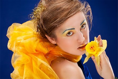 simsearch:400-06083238,k - woman with glamour make-up on blue background Stock Photo - Budget Royalty-Free & Subscription, Code: 400-04830108