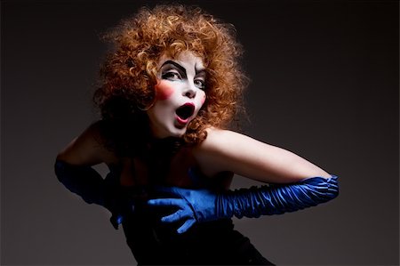 simsearch:400-04328702,k - Woman mime with theatrical makeup. Studio shot. Fotografie stock - Microstock e Abbonamento, Codice: 400-04830488