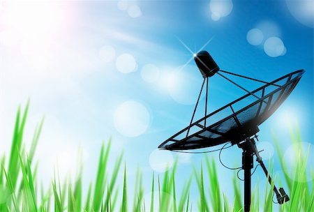 simsearch:400-04324218,k - satellite dish antennas in field under sky and light reflect in morning Photographie de stock - Aubaine LD & Abonnement, Code: 400-04831992