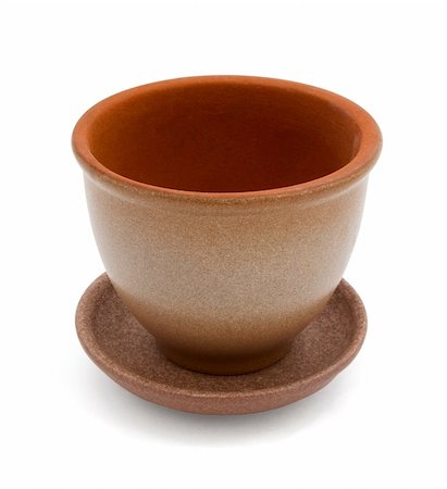 simsearch:400-05751963,k - Empty clay flower pot with saucer isolated on white Foto de stock - Royalty-Free Super Valor e Assinatura, Número: 400-04832595