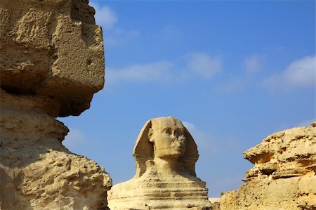 simsearch:622-02758110,k - famous ancient egypt sphinx in Giza Cairo Photographie de stock - Aubaine LD & Abonnement, Code: 400-04845664