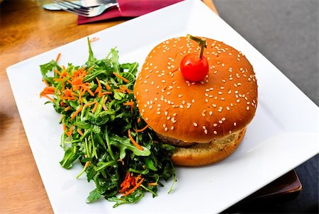 simsearch:400-05664697,k - Cheese burger - American cheese burger with fresh salad Stock Photo - Budget Royalty-Free & Subscription, Code: 400-04846830