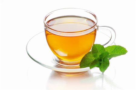 tea in cup with leaf mint  isolated on white background Stock Photo - Budget Royalty-Free & Subscription, Code: 400-04846875