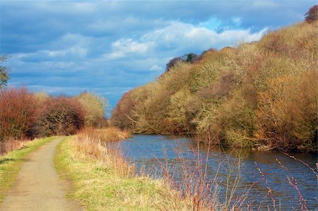 Forth & Clyde Canal, Scotland in April Foto de stock - Royalty-Free Super Valor e Assinatura, Número: 400-04847104