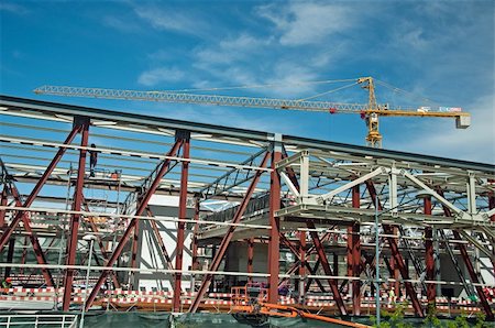 simsearch:400-06075932,k - Construction crane workers work height iron sky welder Fotografie stock - Microstock e Abbonamento, Codice: 400-04848575