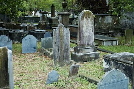 simsearch:400-05053880,k - multiple rows of grave stones in a historic cemetery Stock Photo - Budget Royalty-Free & Subscription, Code: 400-04849824