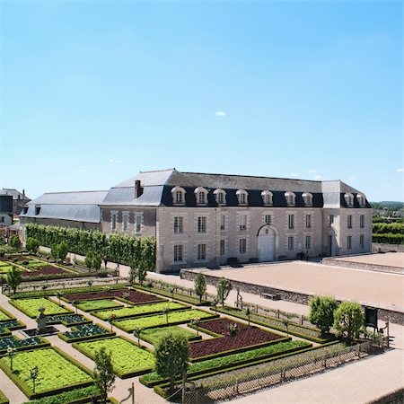 garden in  villandry, france Stock Photo - Budget Royalty-Free & Subscription, Code: 400-04840114