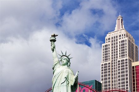 simsearch:400-04615381,k - Statue of Liberty, New York Hotel, Las Vegas Foto de stock - Super Valor sin royalties y Suscripción, Código: 400-04843479