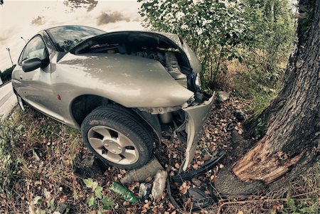 Broken Car After hitting a Tree, Italy Stock Photo - Budget Royalty-Free & Subscription, Code: 400-04857915