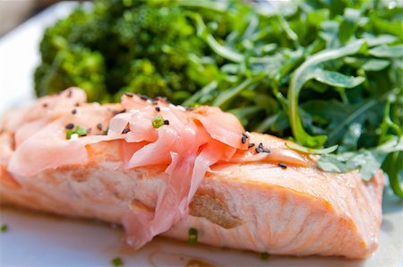 simsearch:400-04814035,k - Grilled Salmon - with fresh lettuce salad Stock Photo - Budget Royalty-Free & Subscription, Code: 400-04850074