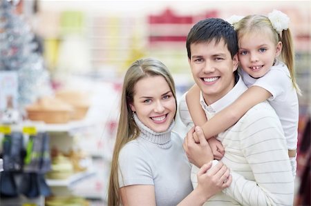 simsearch:400-04323202,k - Portrait of a happy family in the store Stock Photo - Budget Royalty-Free & Subscription, Code: 400-04850629
