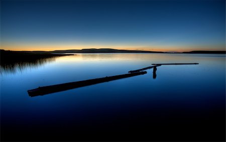 simsearch:400-05271777,k - Northern Lake evening dusk sunset Canada Stock Photo - Budget Royalty-Free & Subscription, Code: 400-04852397