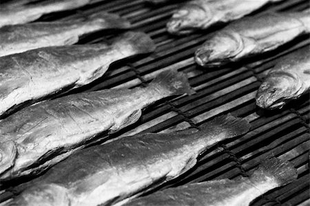 séché (soleil) - dried fish Photographie de stock - Aubaine LD & Abonnement, Code: 400-04853613