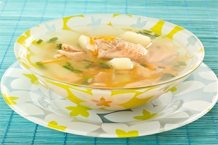 simsearch:400-05688681,k - salmon soup, potato and vegetables Foto de stock - Super Valor sin royalties y Suscripción, Código: 400-04864328