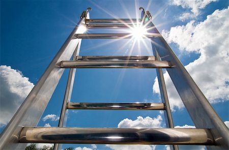 simsearch:400-08288188,k - ladder to the sky Photographie de stock - Aubaine LD & Abonnement, Code: 400-04867342